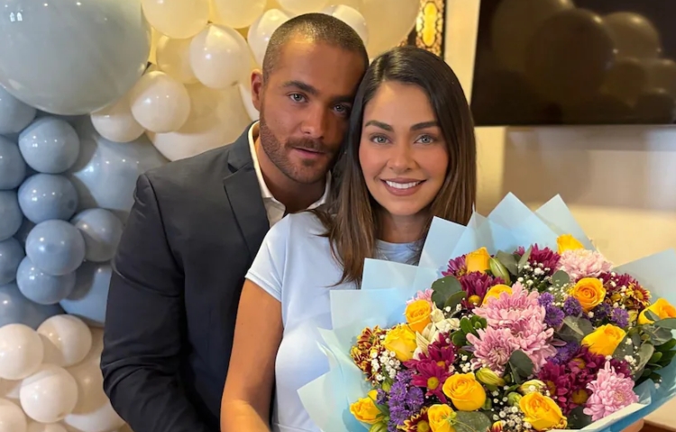Claudia Martín presume las fotos de su inolvidable ‘baby shower’ rodeada del amor de sus seres queridos